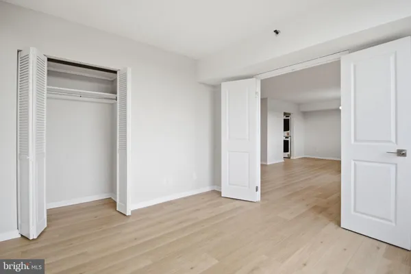 $2,600 | 3713 South George Mason Drive, Unit 316, Falls Church, VA 22041