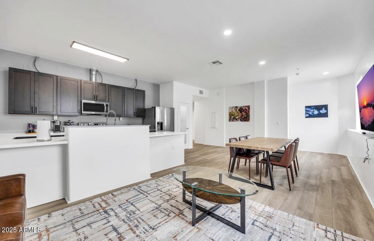 830 South Farmer Avenue Tempe, AZ 85281 - Photo 1 of 14 IMG_4116