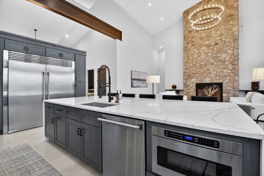 415 Green Ridge Trail Blue Ridge, GA 30513 - Photo 16 of 105