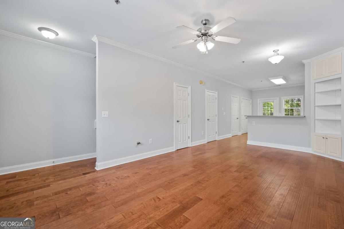 460 South Barnett Shoals Road, Unit E3 Athens, GA 30605 - Photo 4 of 24