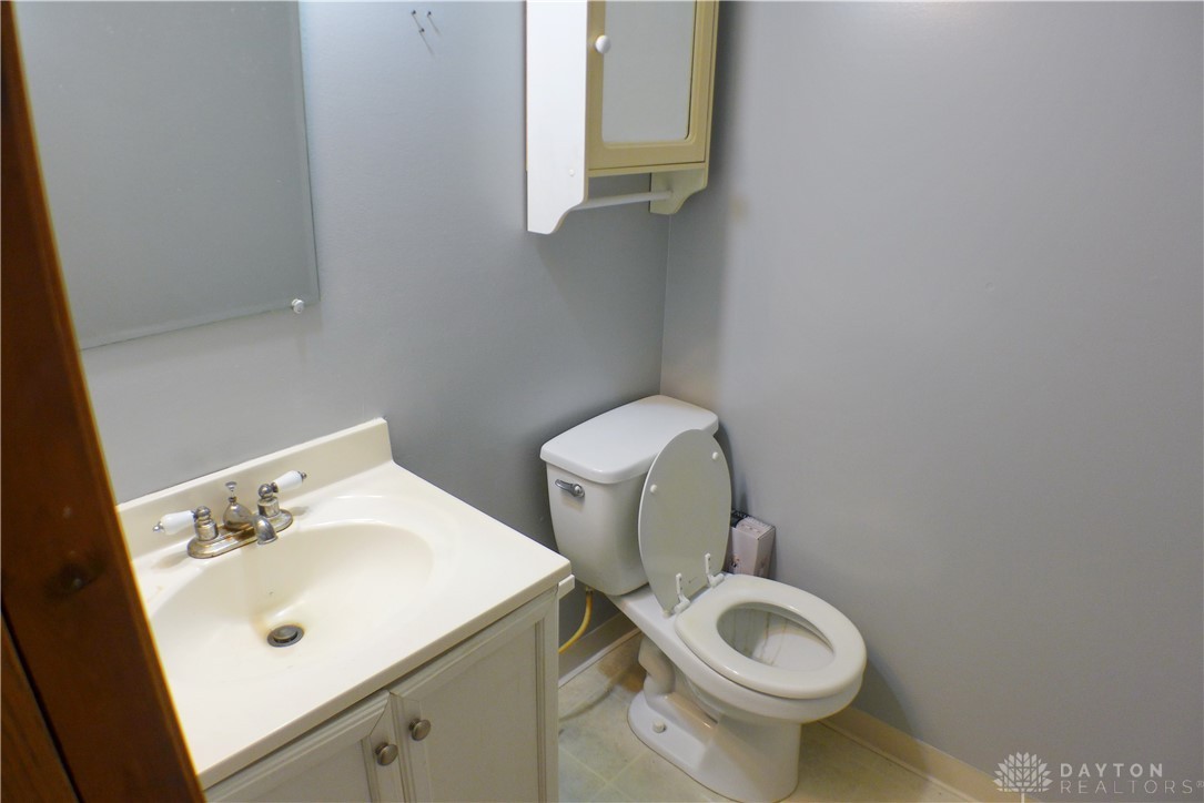 228 Vine Road Medway, OH 45341 - Photo 4 of 11 Gallery Image 4