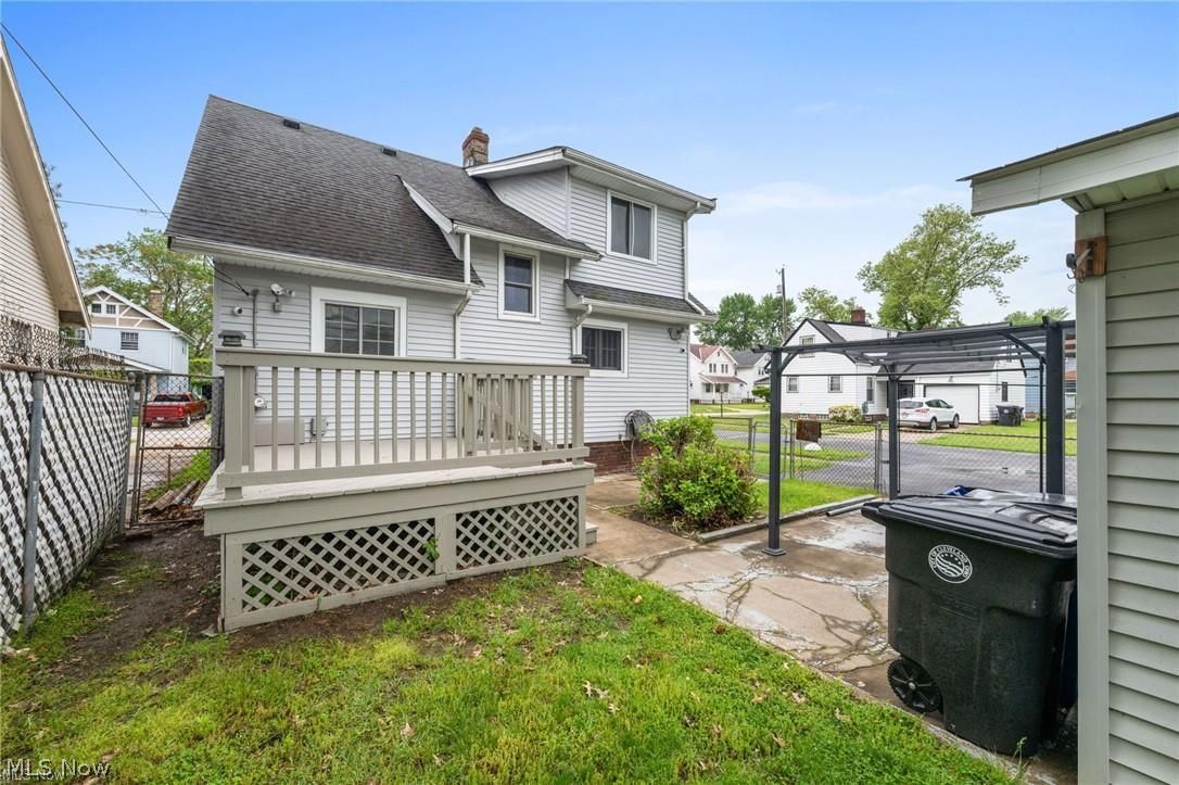 11715 Rutland Avenue Cleveland, OH 44108 - Photo 27 of 31