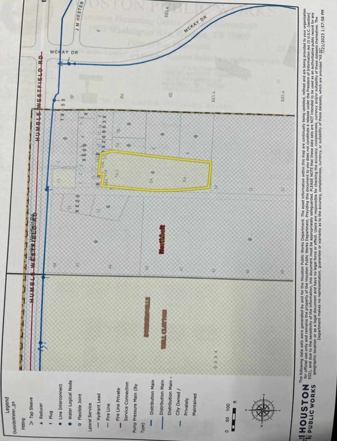 9612 Humble Westfield Road Houston, TX 77032 - Photo 2 of 9 a view of a bathroom with a bathtub