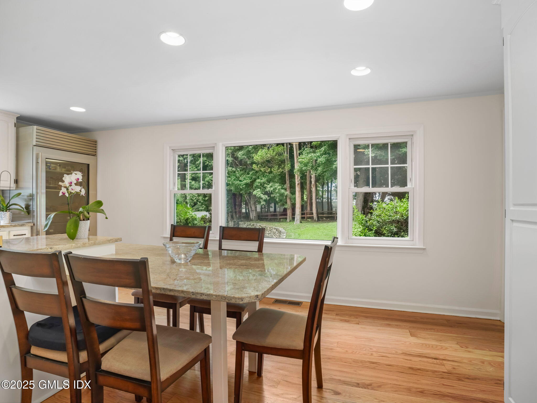 65 Lockwood Lane Riverside, CT 06878 - Photo 8 of 31 Kitchen