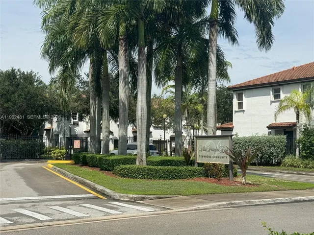 $3,000 | 1048 Northeast 30th Avenue, Unit 1048, Homestead, FL 33033