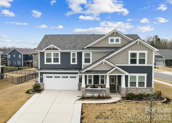 $625,000 | 1102 Top Flight Drive, Indian Trail, NC 28079