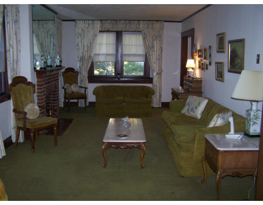 22 Whittier Road Newton, MA 02460 - Photo 5 of 9
