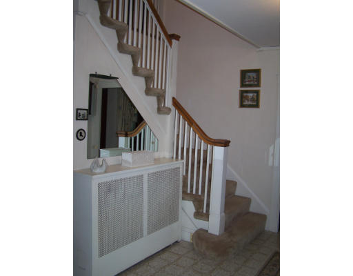 22 Whittier Road Newton, MA 02460 - Photo 6 of 9