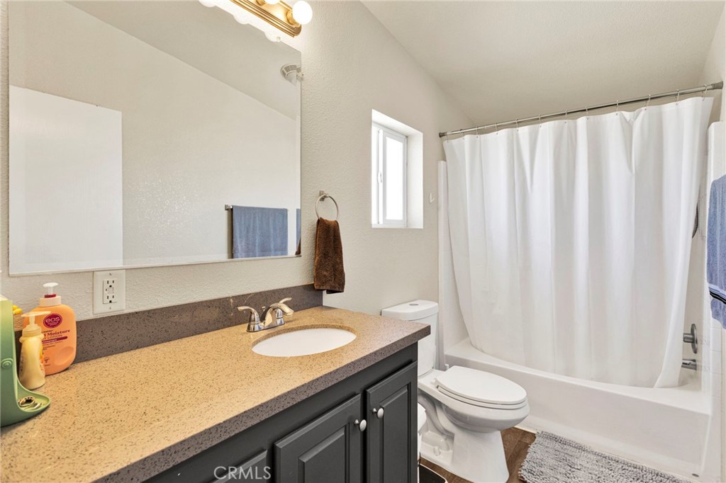 7162 Emily Road Adelanto, CA 92301 - Photo 25 of 74