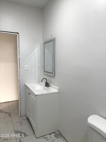 $2,500 | 4000 Santa Fe Avenue, Douglas, AZ 85607