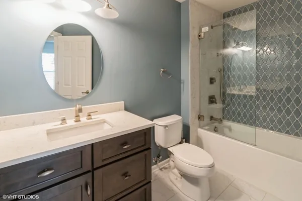 $3,500 | 2224 South Crambourne Way, Arlington Heights, IL 60005
