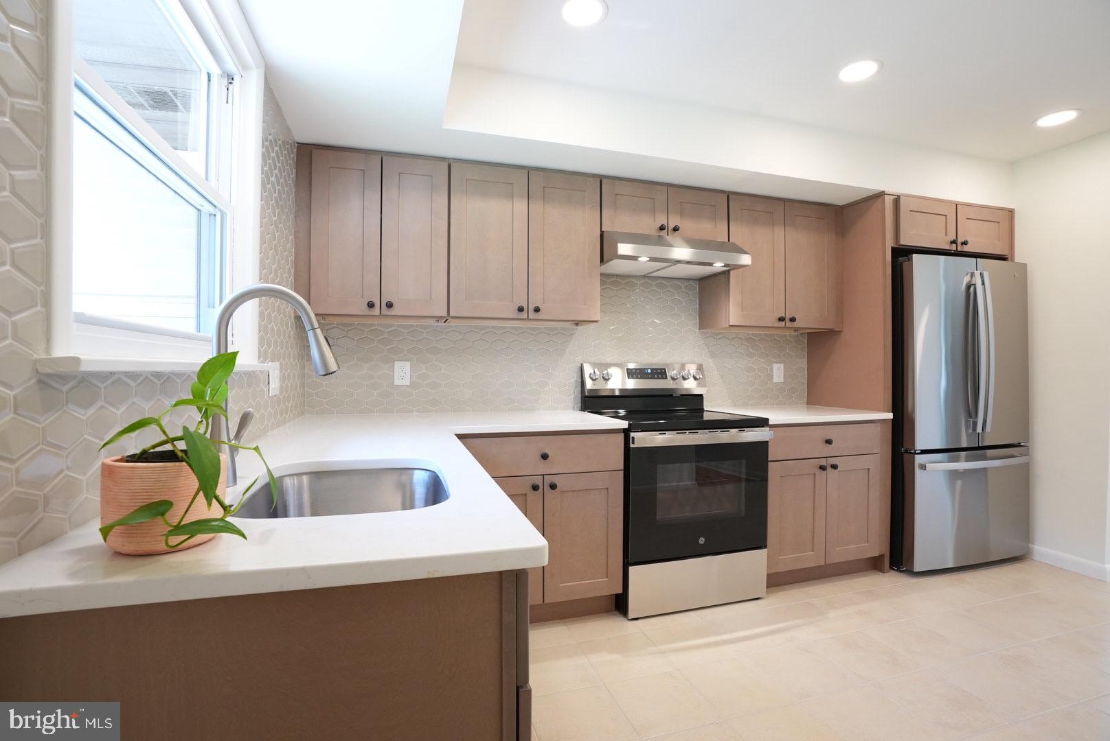 90 Parvin Mill Road Bridgeton, NJ 08302 - Photo 15 of 55 Remodeled Kitchen