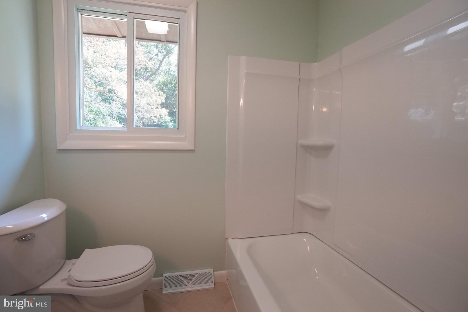 90 Parvin Mill Road Bridgeton, NJ 08302 - Photo 22 of 55 Remodeled Bath