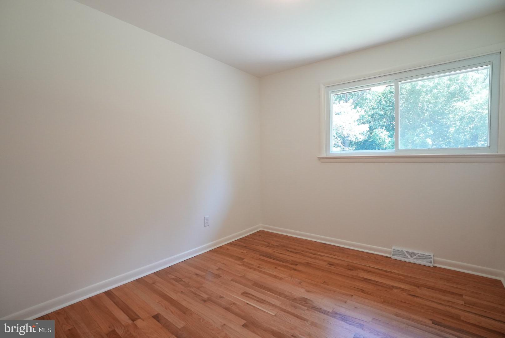 90 Parvin Mill Road Bridgeton, NJ 08302 - Photo 33 of 55 Bedroom 3