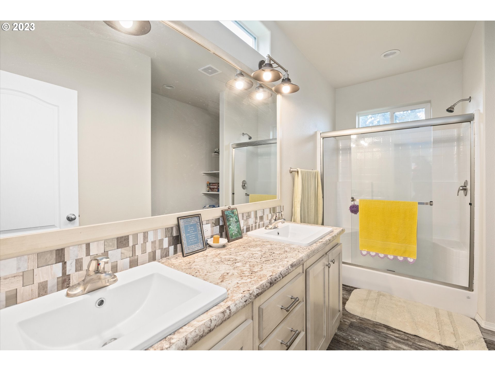 3477 Rainbow Loop, Unit 24 Hubbard, OR 97032 - Photo 17 of 21 Gallery Image 17