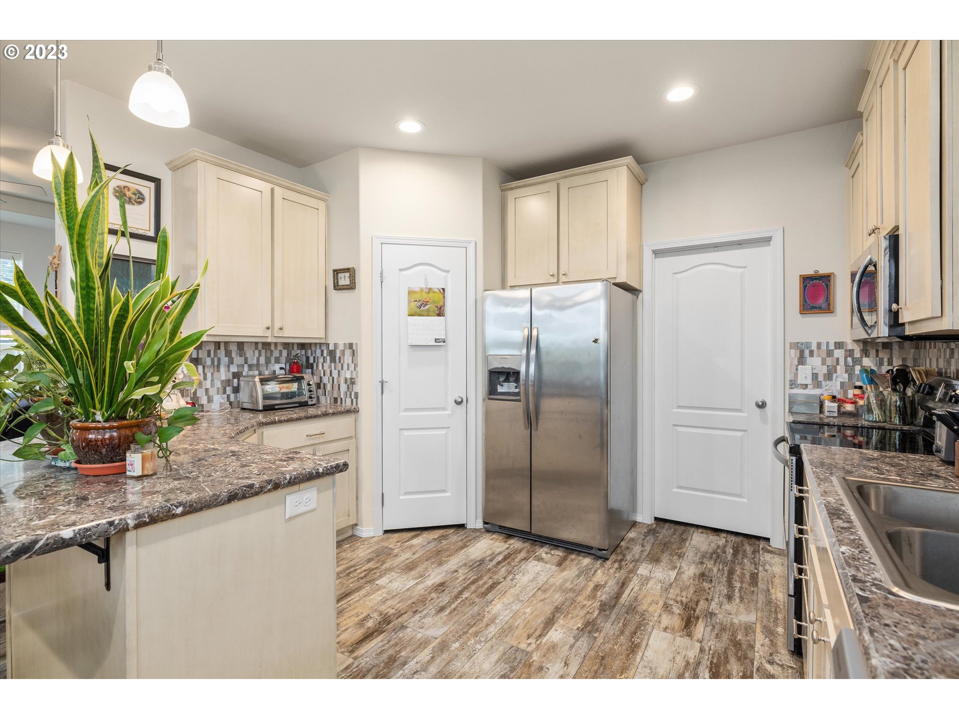 3477 Rainbow Loop, Unit 24 Hubbard, OR 97032 - Photo 6 of 21 Gallery Image 6