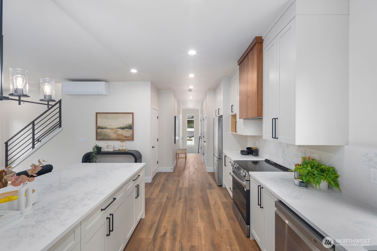 9434 Olson Place Southwest Seattle, WA 98106 - Photo 13 of 37