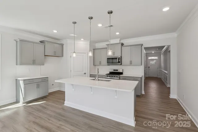 $405,000 | 124 North Shayna Road, Troutman, NC 28166