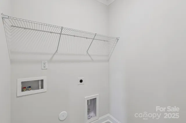 $405,000 | 124 North Shayna Road, Troutman, NC 28166