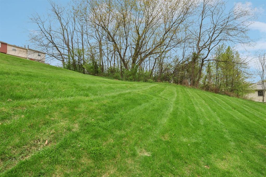 6309 Spring House Place Bridgeville, PA 15017 - Photo 12 of 49 Gallery Image 12