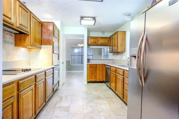 $2,200 | 2520 Hadley Circle, Sugar Land, TX 77478