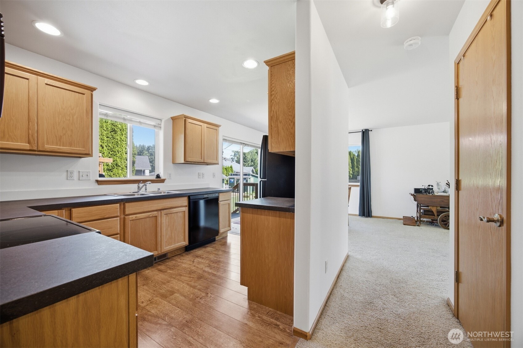 323 Wilson Lane Sumas, WA 98295 - Photo 15 of 40