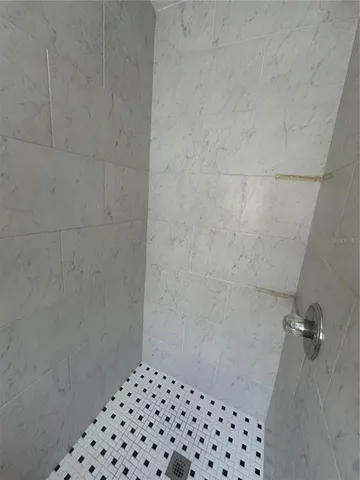 $3,000 | 3802 West San Juan Street, Tampa, FL 33629