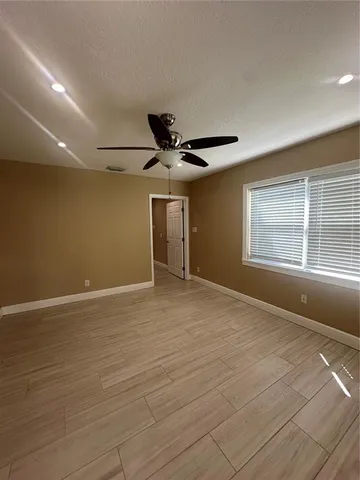 $3,000 | 3802 West San Juan Street, Tampa, FL 33629