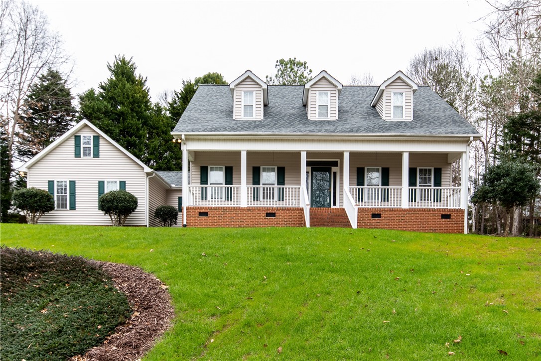 307 Brookstone Way Central, SC 29630 - Photo 1 of 24 Gallery Image 1