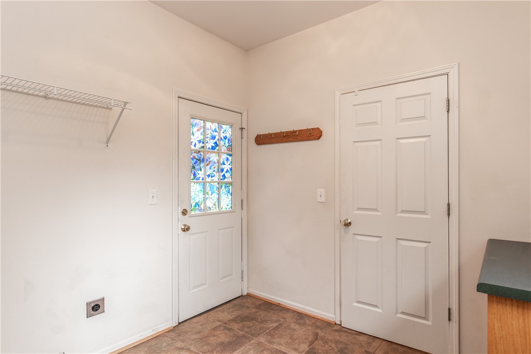 307 Brookstone Way Central, SC 29630 - Photo 11 of 24 Gallery Image 11