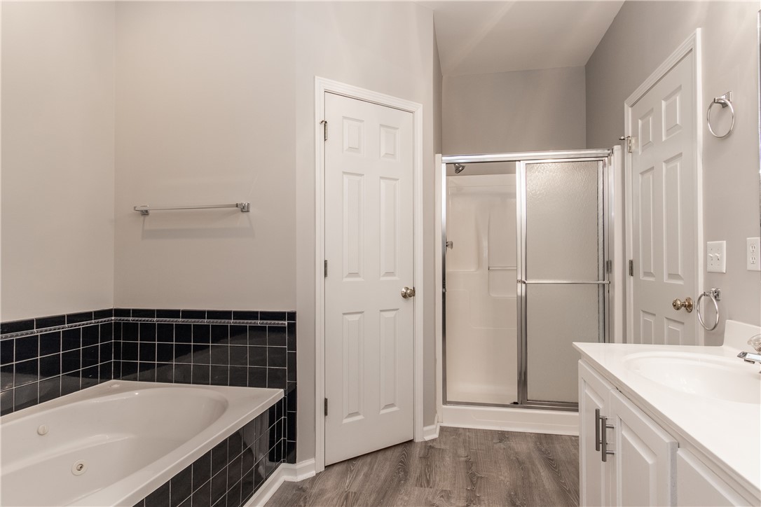 307 Brookstone Way Central, SC 29630 - Photo 14 of 24 Gallery Image 14