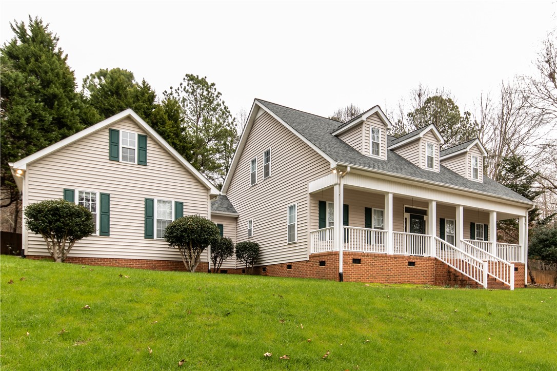 307 Brookstone Way Central, SC 29630 - Photo 2 of 24 Gallery Image 2