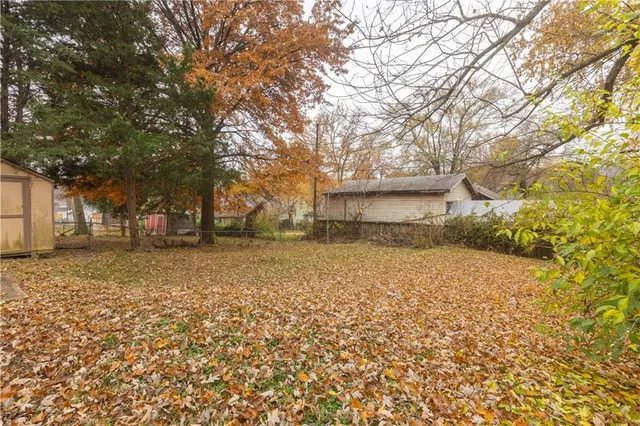 $225,000 | 3916 North Spruce Avenue, Kansas City, MO 64117