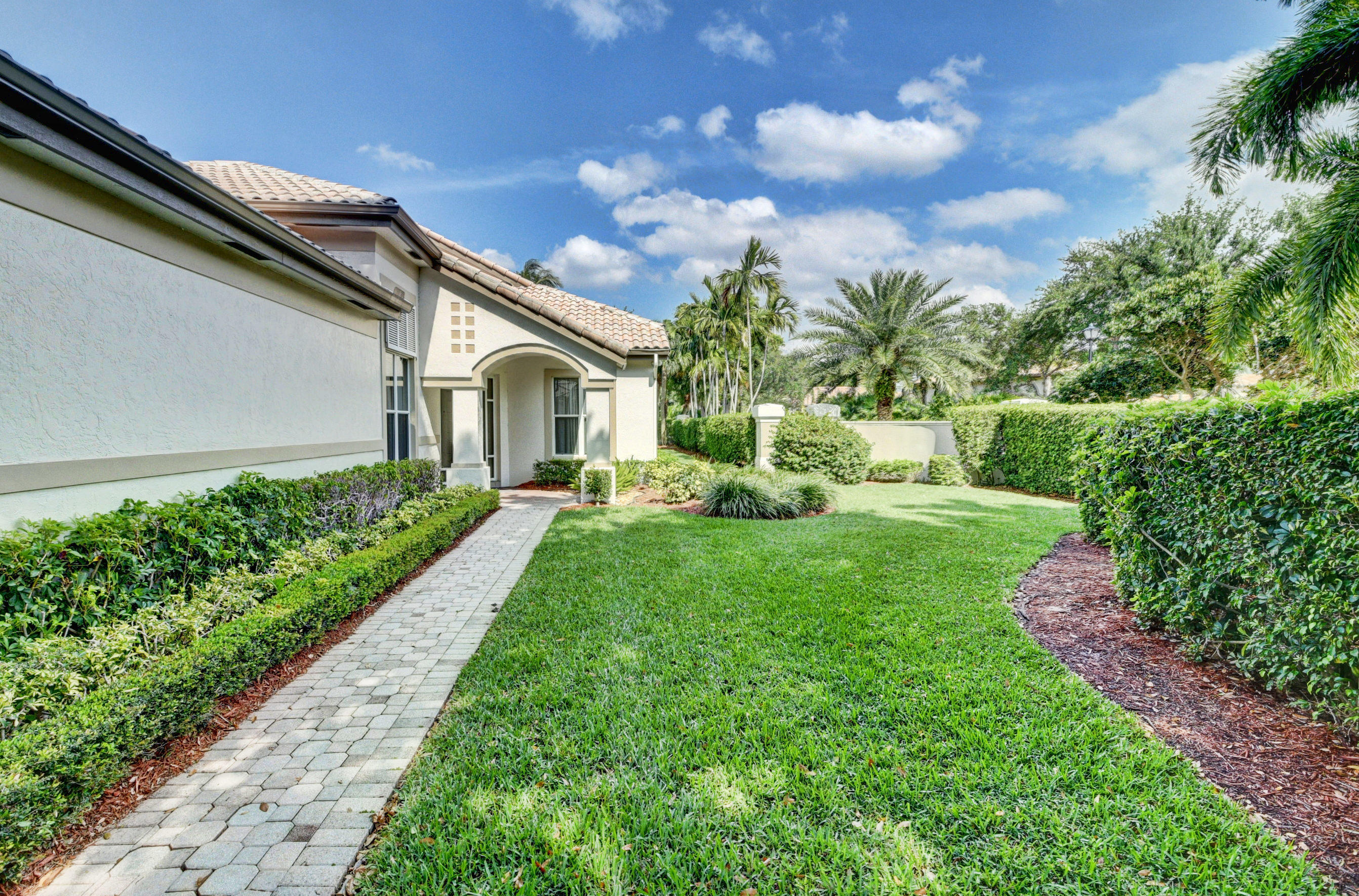 5800 Northwest 25th Terrace Boca Raton, FL 33496 - Photo 3 of 36 DSC_9743_4_5_6_7