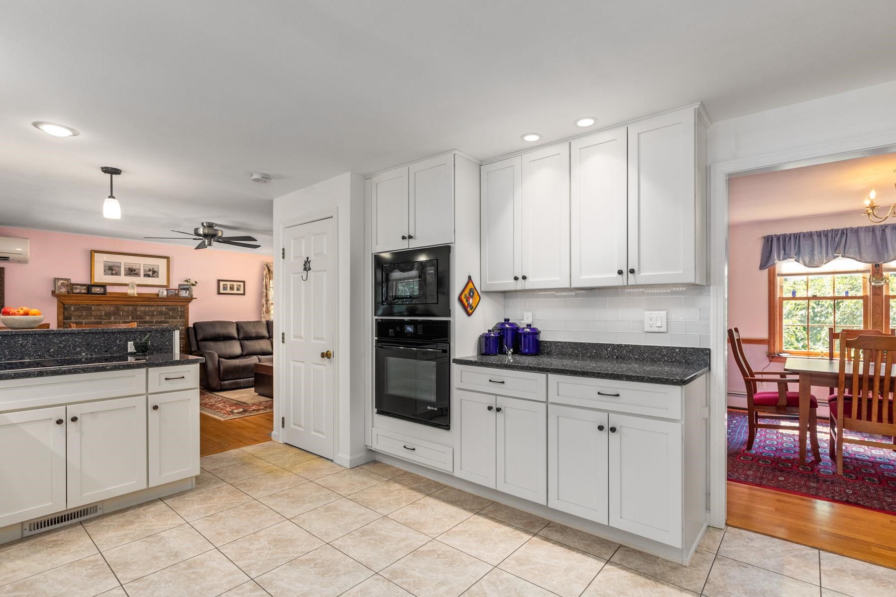 112 Watson Road Exeter, NH 03833 - Photo 11 of 40