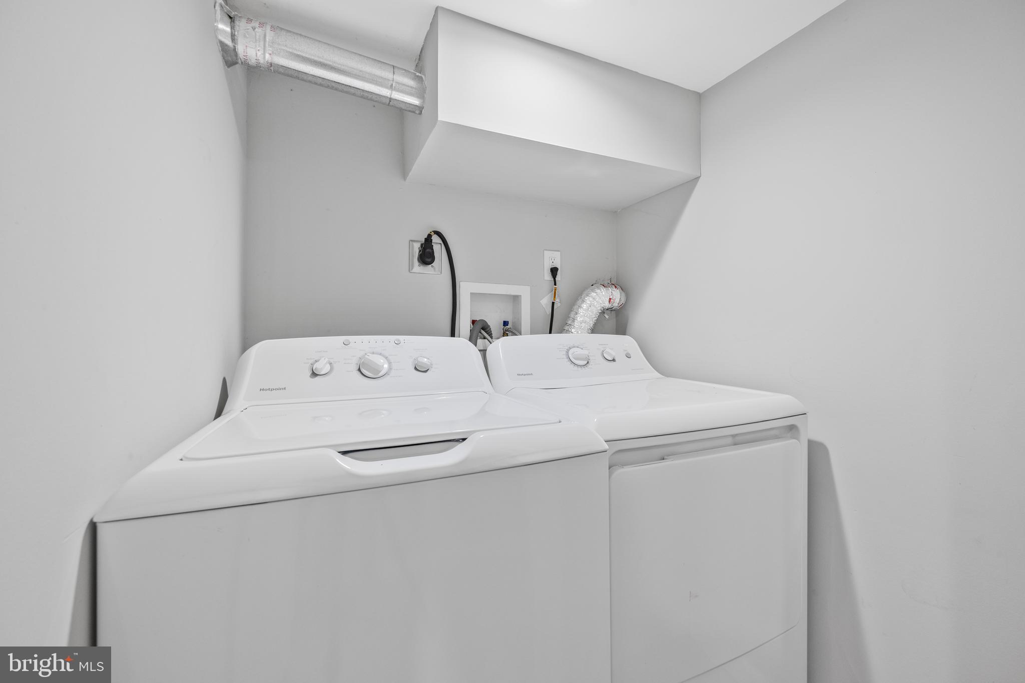 714 North Duncan Street Baltimore, MD 21205 - Photo 18 of 24 a utility room with dryer and washer