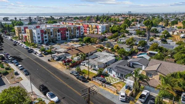 $795,000 | 734 Anita Street, Chula Vista, CA 91911