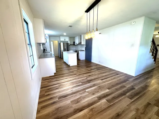 a view of an entryway