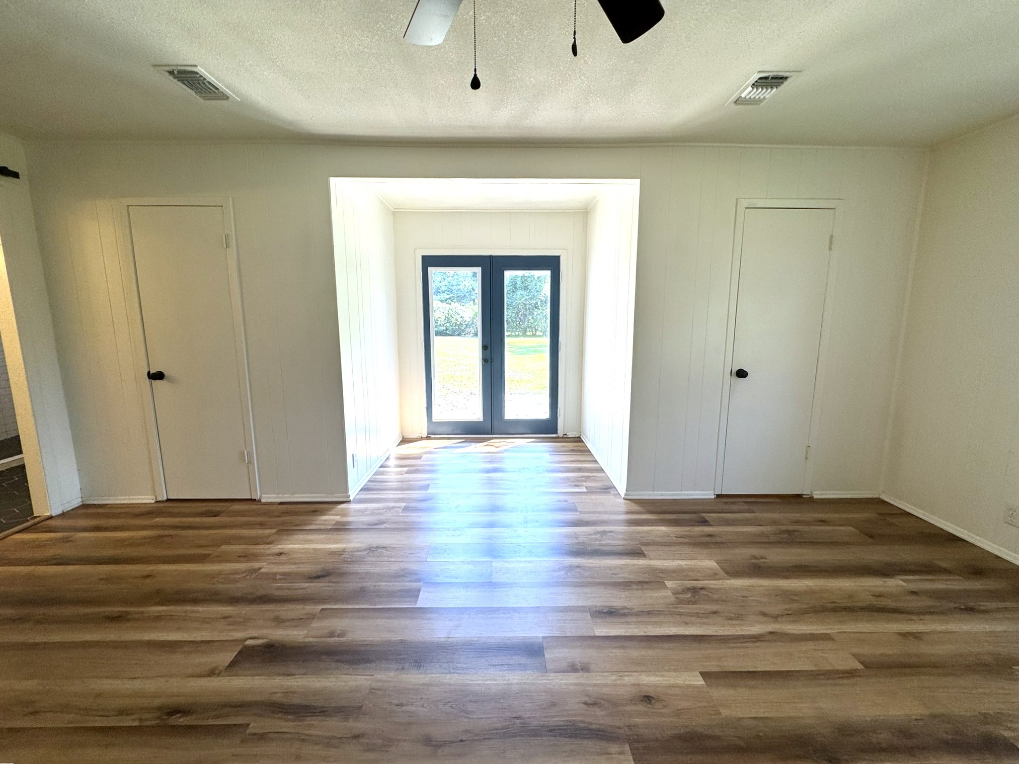 1207 Half Moon Drive Wharton, TX 77488 - Photo 37 of 50 a view of an entryway