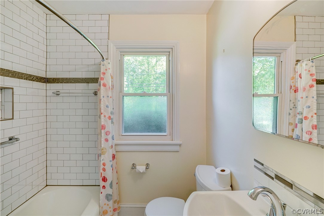 7504 Woodman Road Henrico, VA 23228 - Photo 18 of 33