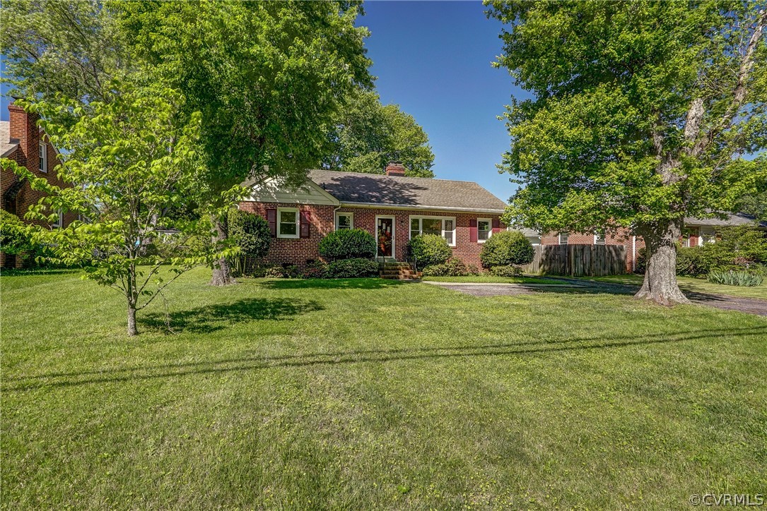 7504 Woodman Road Henrico, VA 23228 - Photo 2 of 33