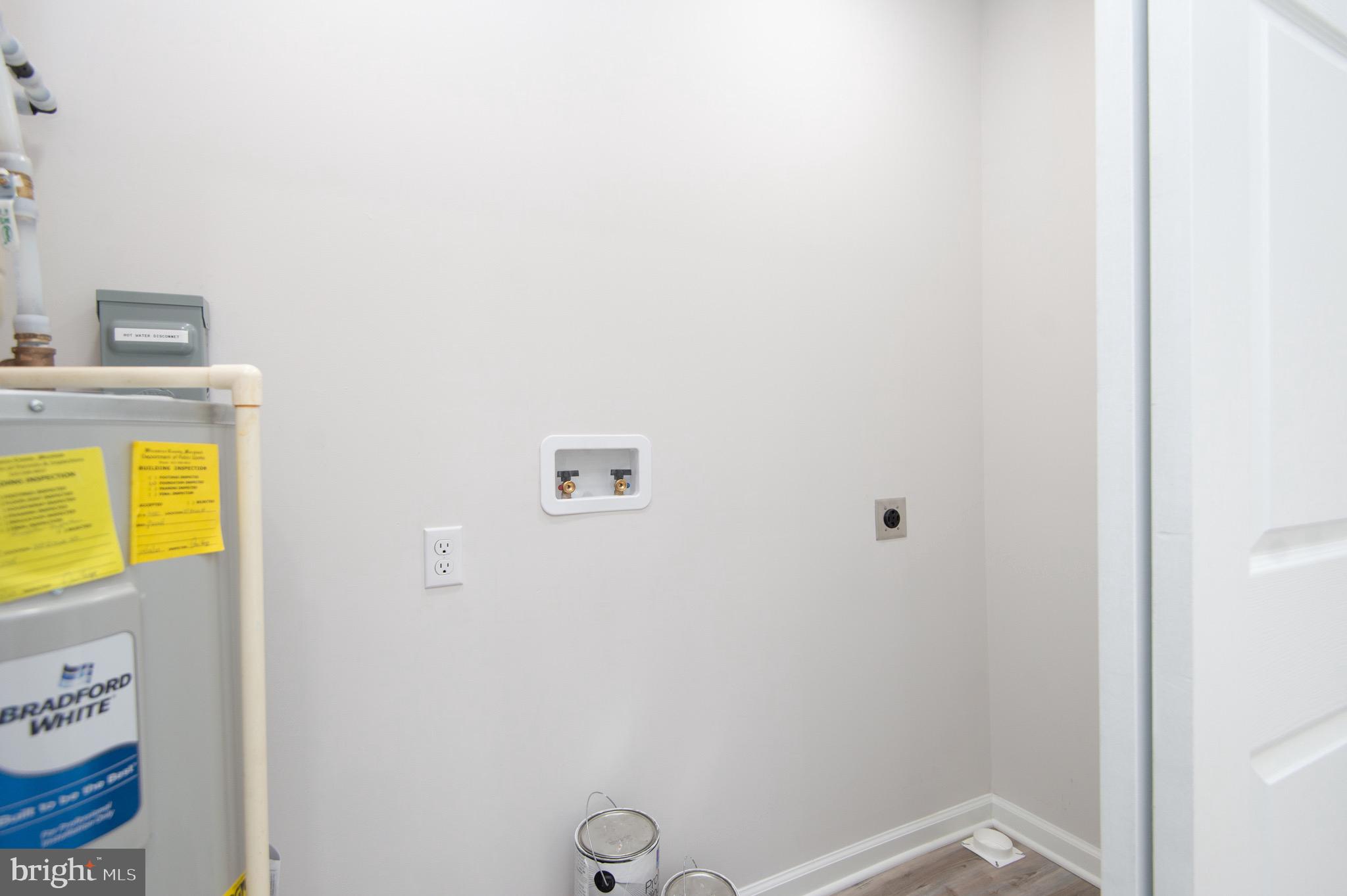 103 Grove Street Hebron, MD 21830 - Photo 19 of 60 Laundry