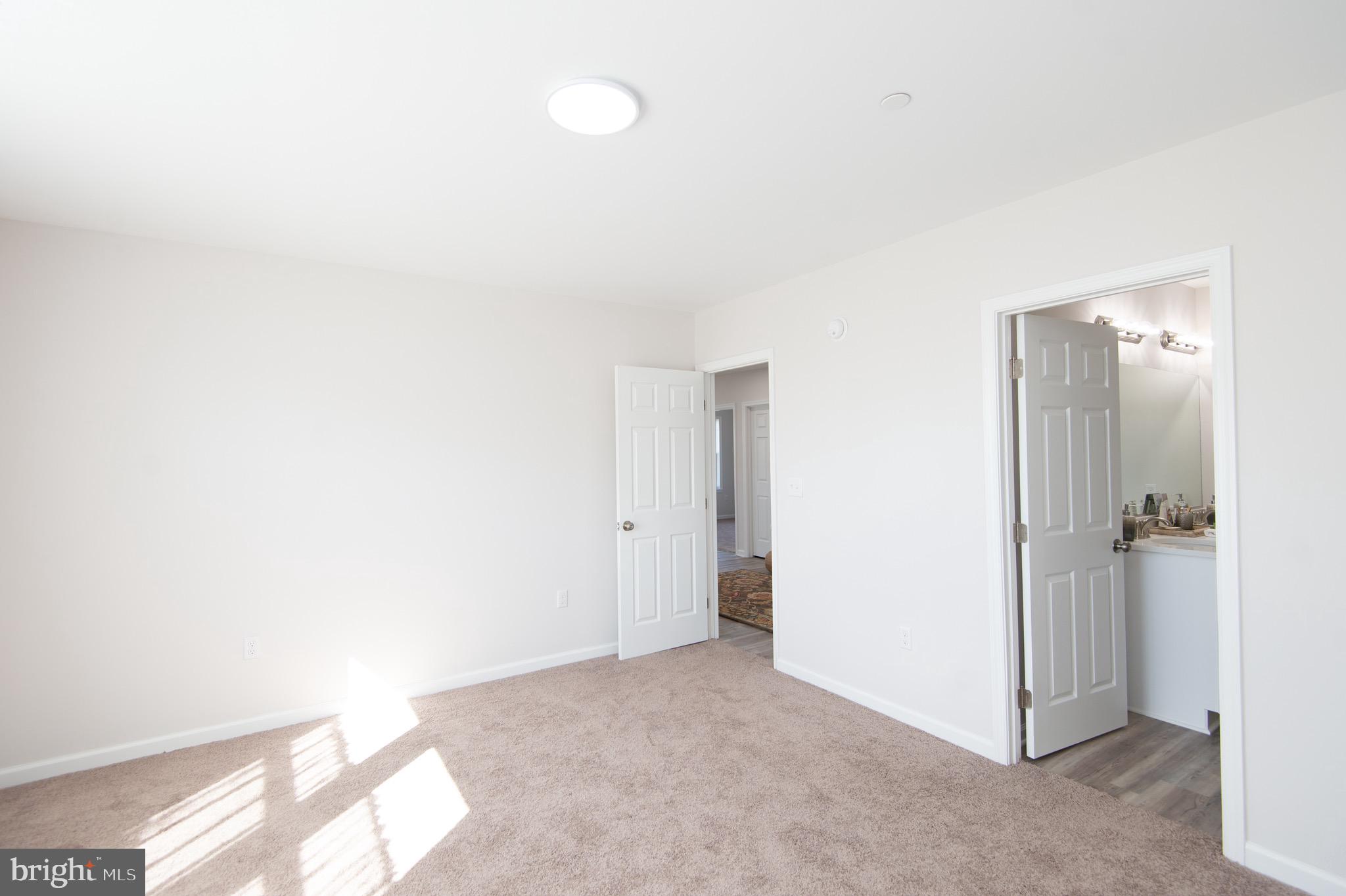 103 Grove Street Hebron, MD 21830 - Photo 23 of 60 Owners's Suite