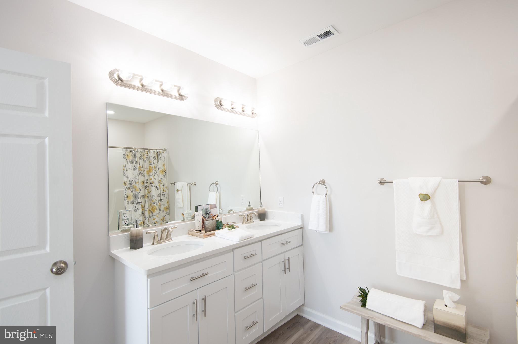 103 Grove Street Hebron, MD 21830 - Photo 26 of 60 Owners's Suite