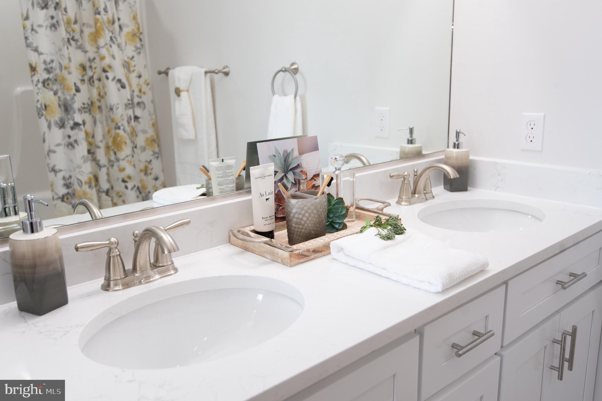 103 Grove Street Hebron, MD 21830 - Photo 28 of 60 Owners's Suite