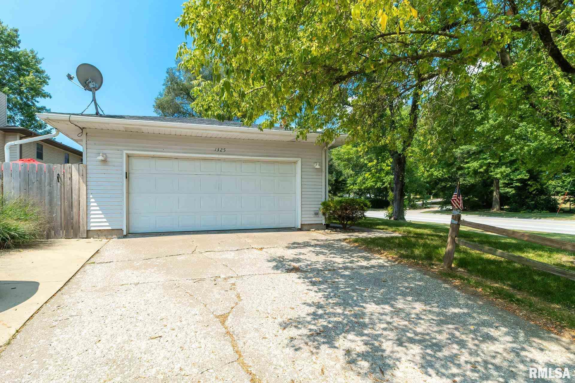 1325 Middle Road Bettendorf, IA 52722 - Photo 30 of 30 Gallery Image 30