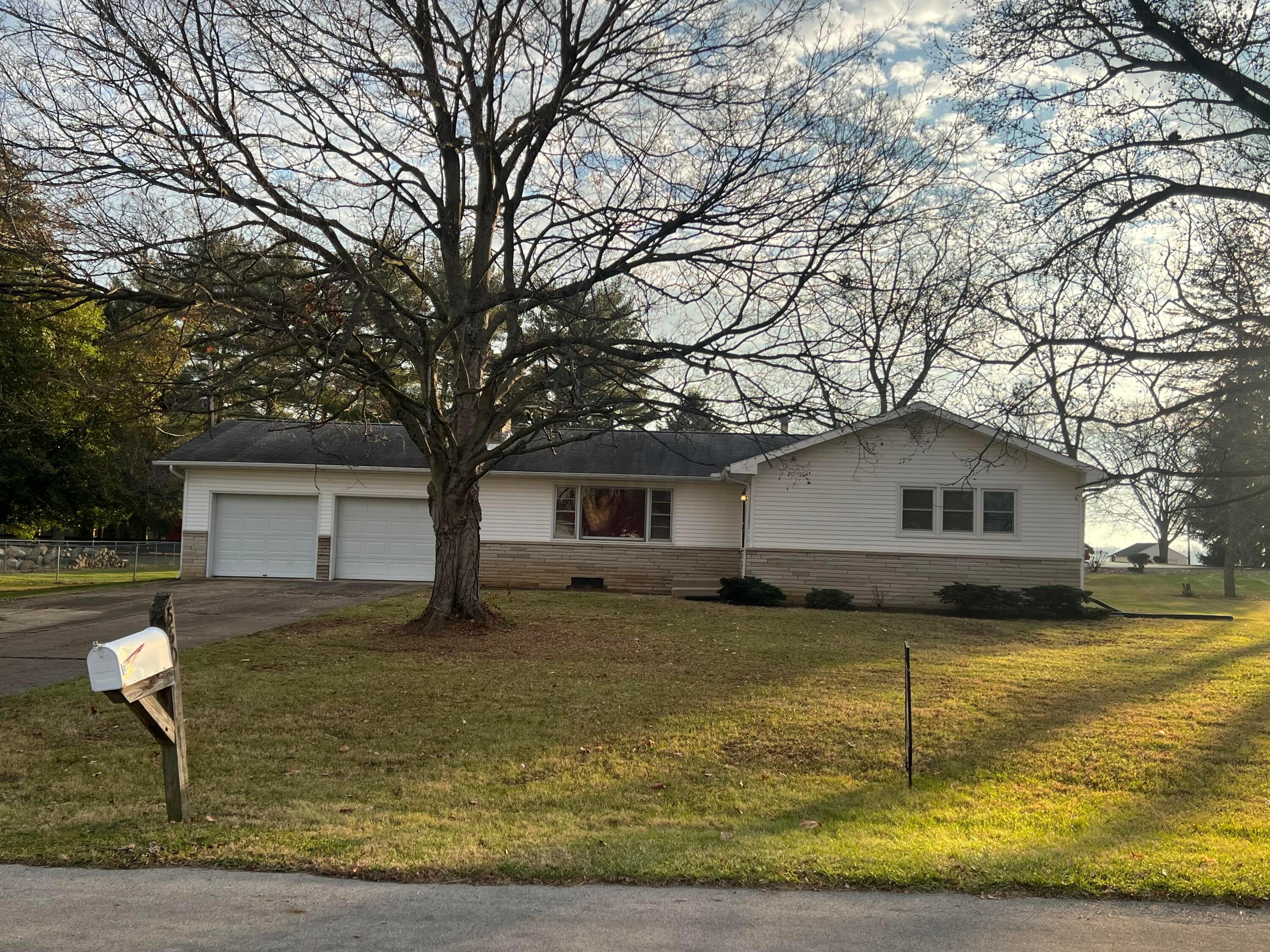 550 Ridgewood Drive Circleville, OH 43113 - Photo 1 of 21 C850E81E-D42A-458A-9DDD-695D16B8E611