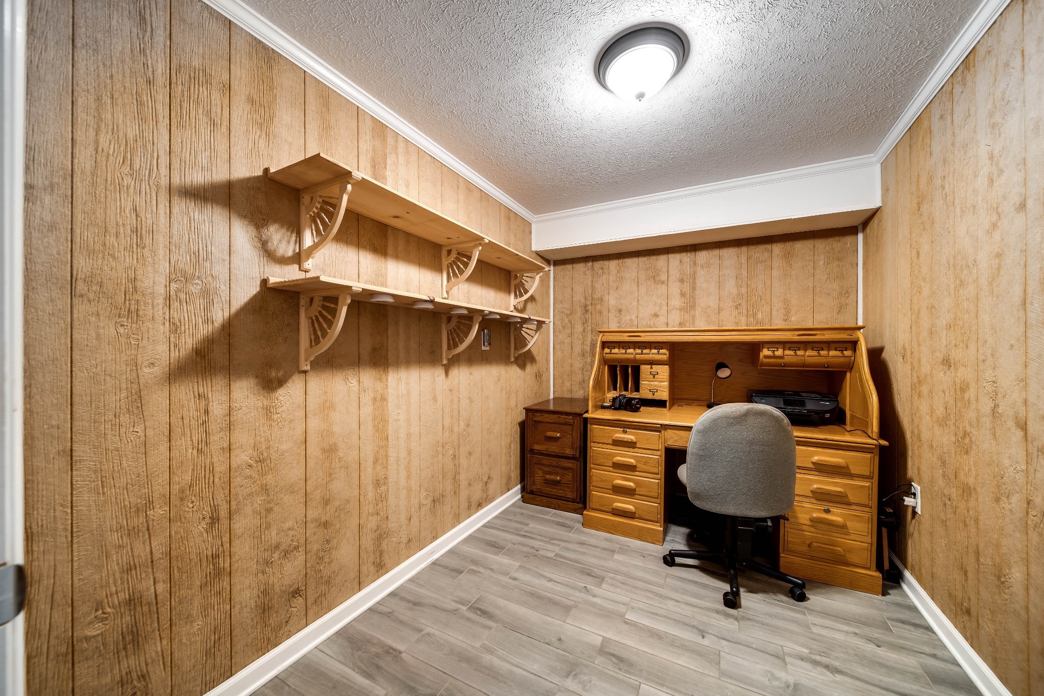 554 Hickman Shores Road Dover, TN 37058 - Photo 46 of 93 a view of walk in closet with clothes and shoes