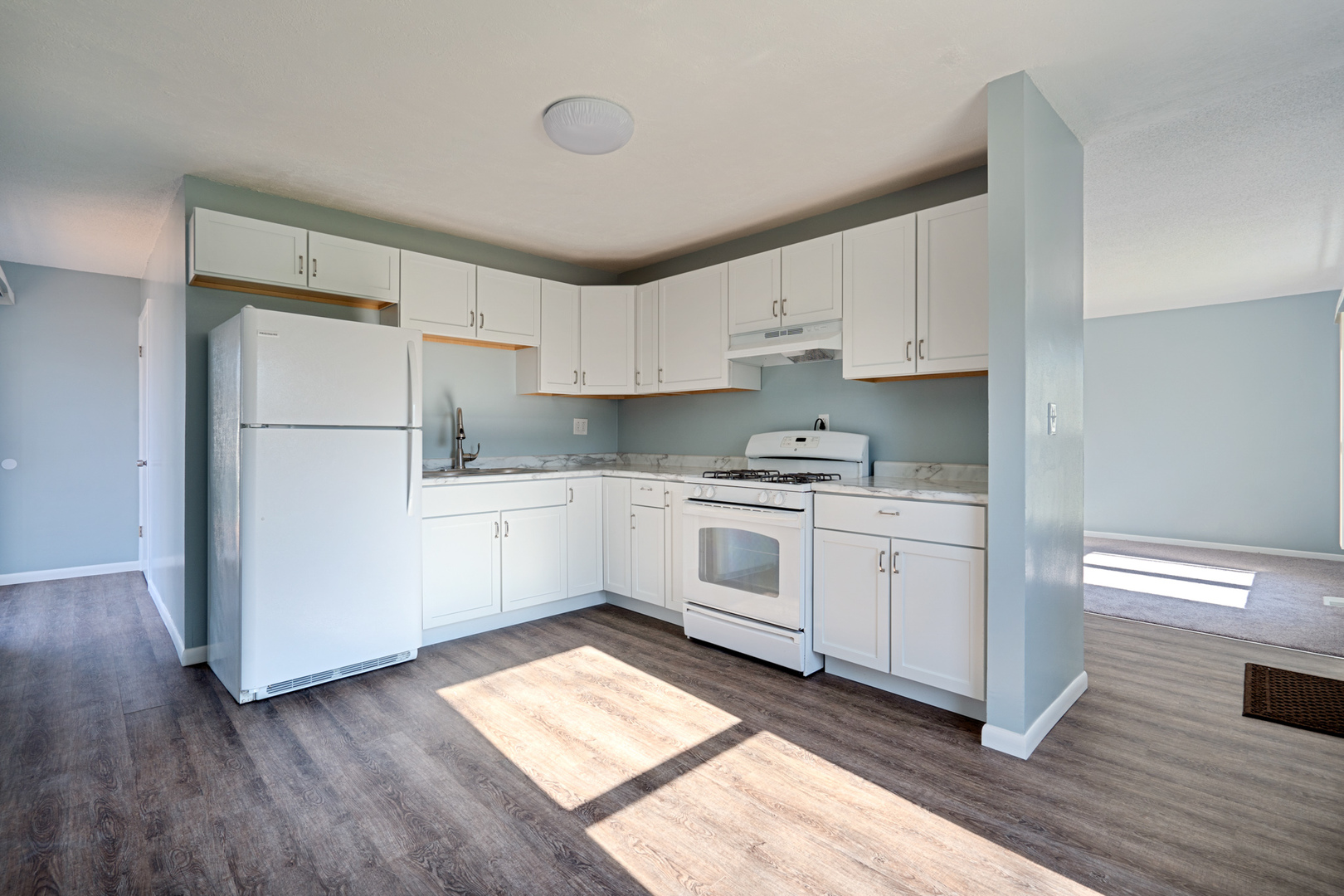 1908 Gideon Avenue Zion, IL 60099 - Photo 12 of 33