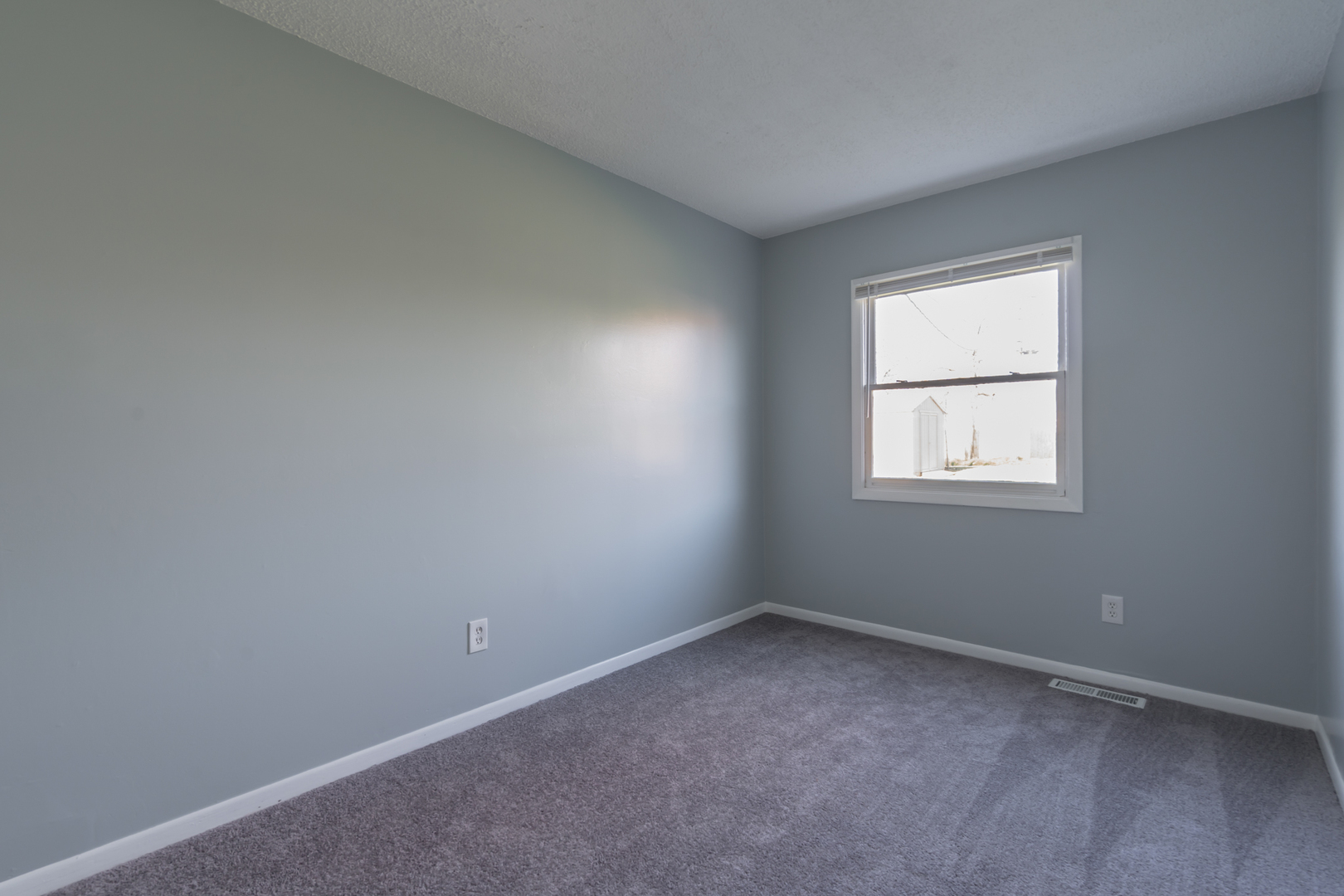 1908 Gideon Avenue Zion, IL 60099 - Photo 22 of 33